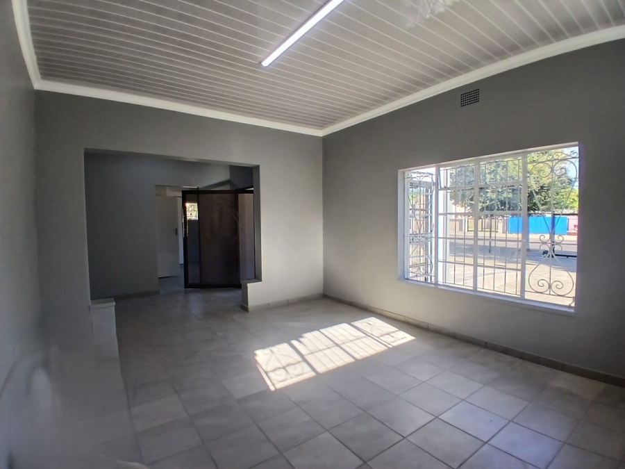To Let Commercial Property for Rent in Bodorp North West